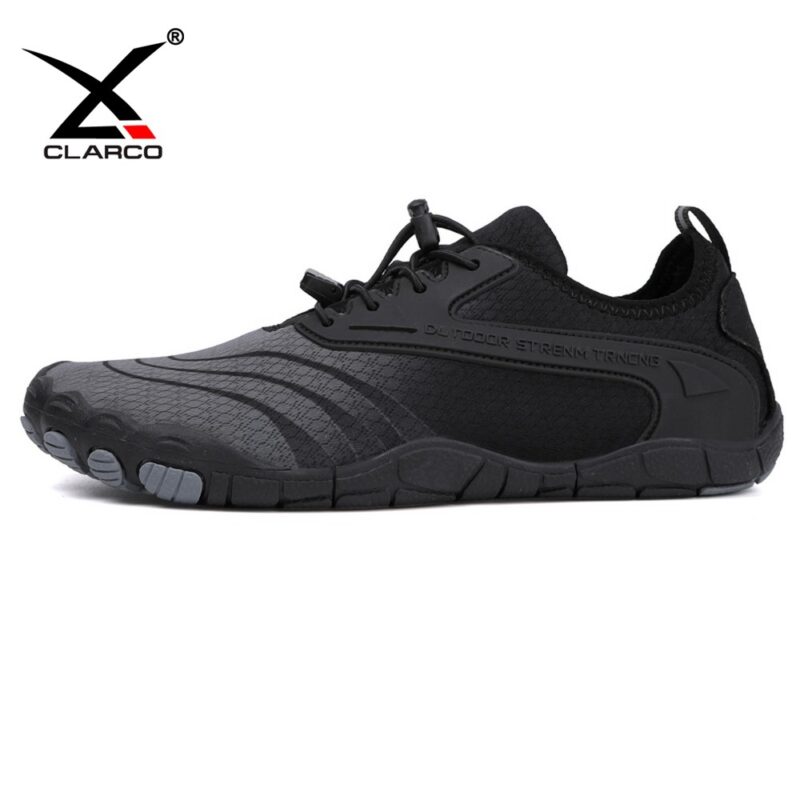 China Best Football Boots Supplier